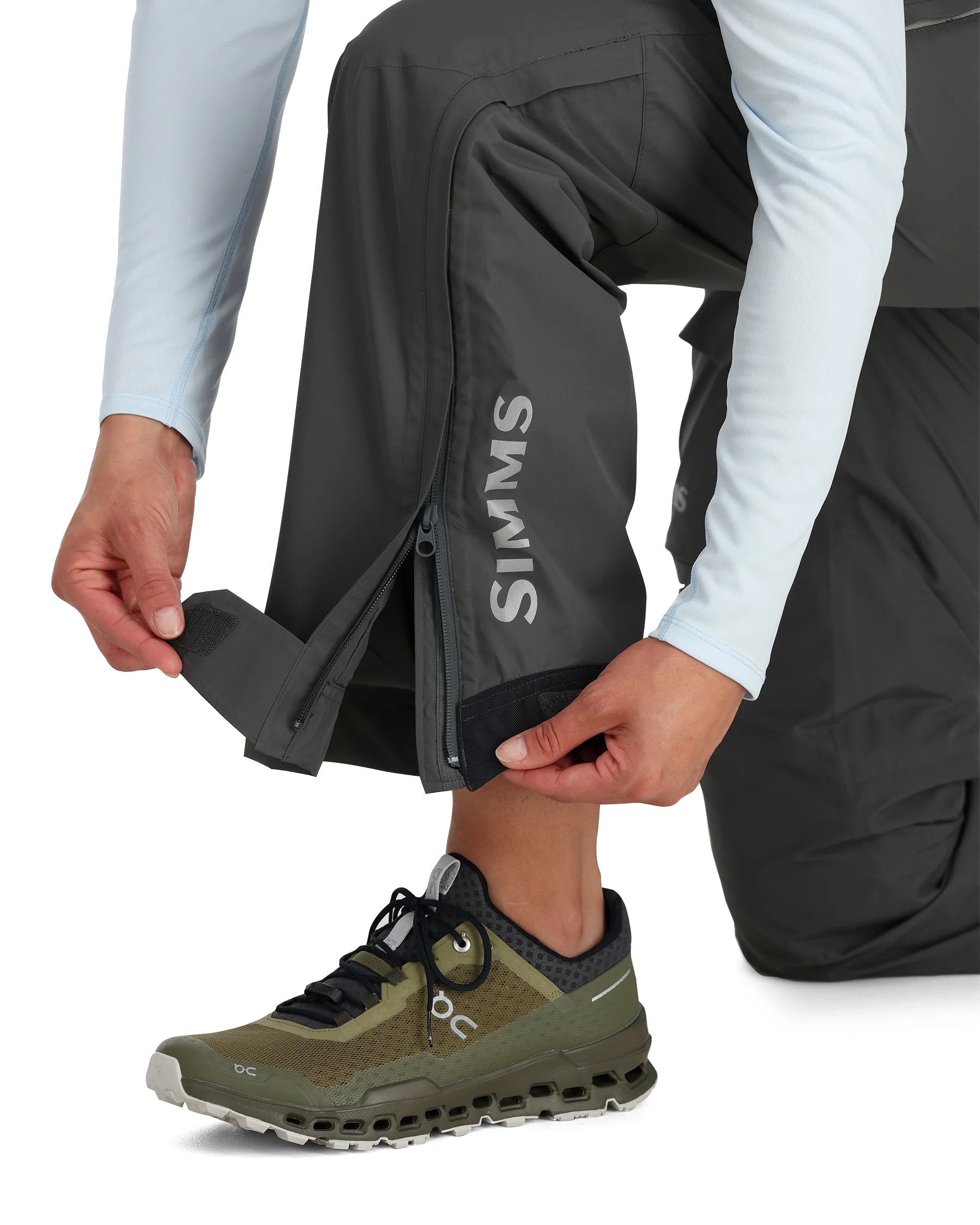 Women's Simms Challenger Fishing Bib 2025 - Image 10